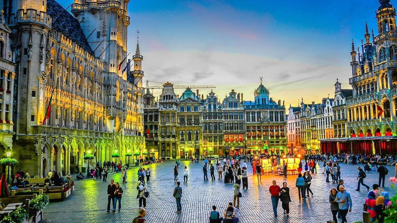 Sleep Inn - Black And Gold Loft Antwerp Cityview Luaran gambar